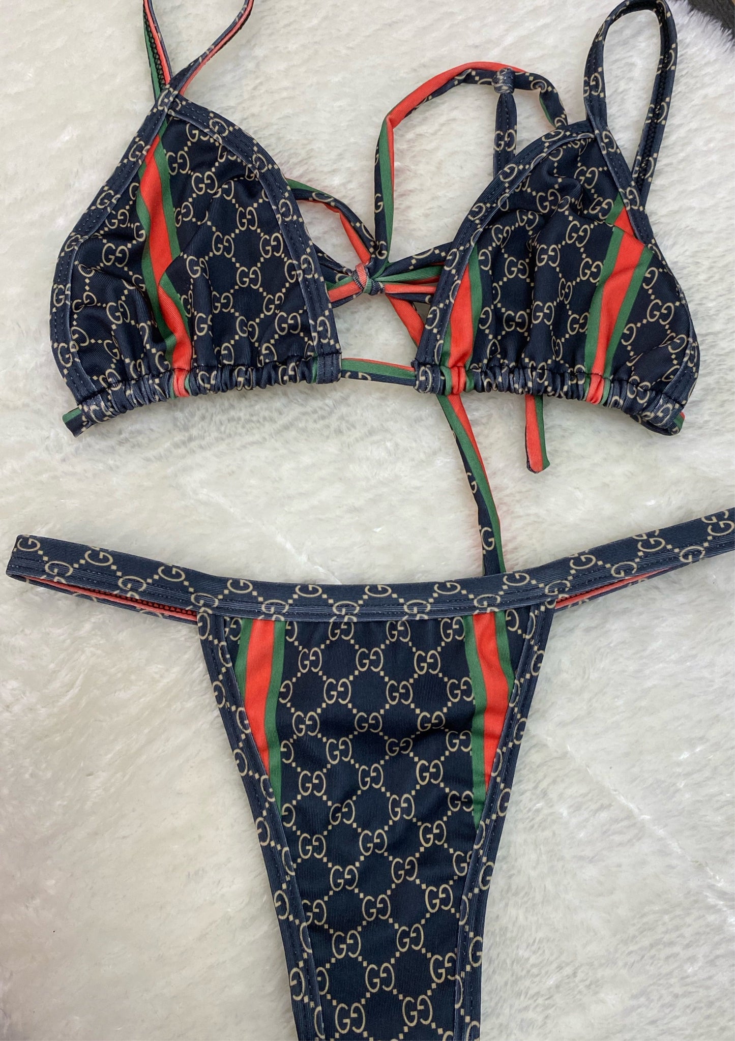 Bikini inspired in Gucci