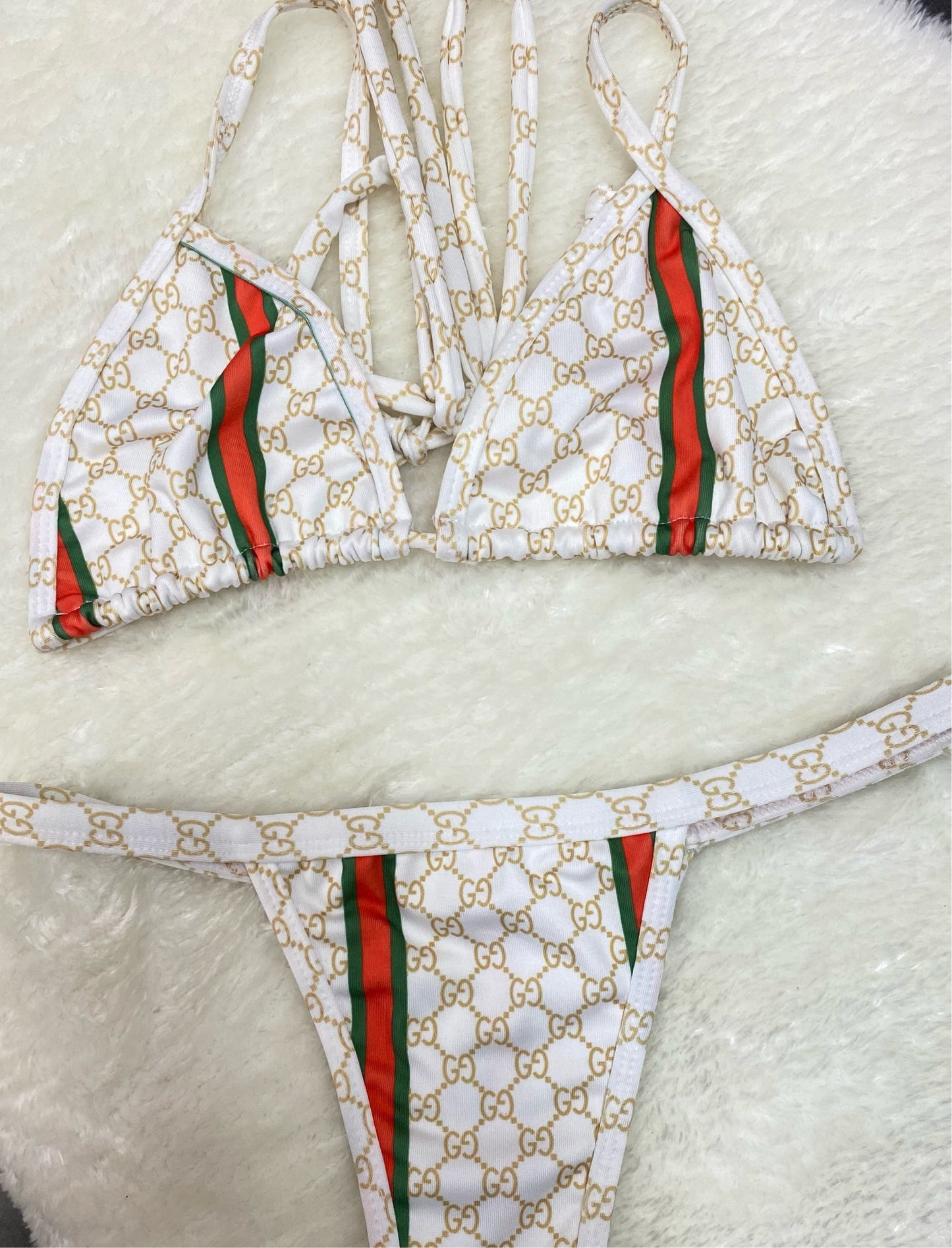 Bikini inspired in Gucci